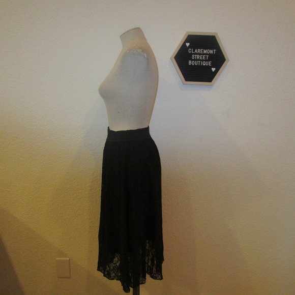 LuLaRoe Black floral lace Lola skirt sz XS - Picture 5 of 7